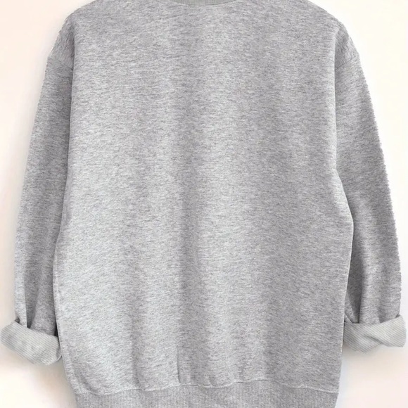 Cutest Sweatshirt Graphic Print “Mom” style - Picture 3 of 3